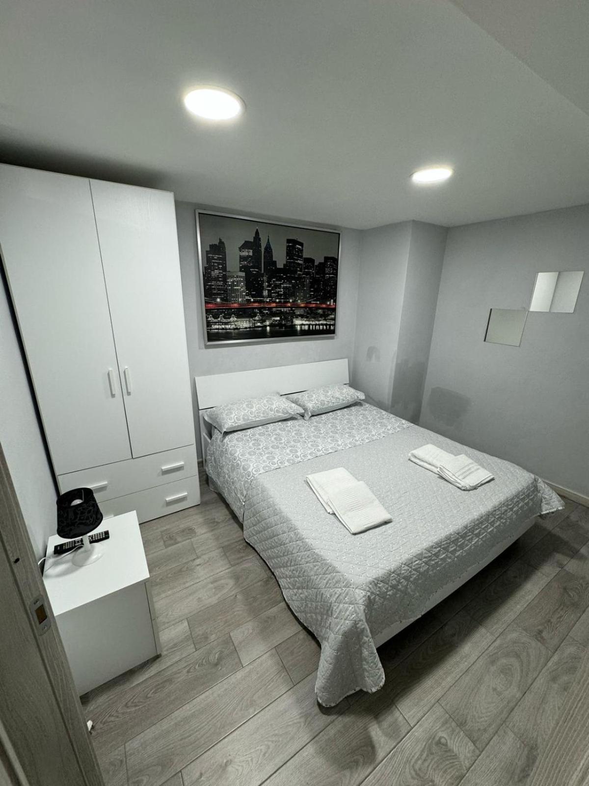 Apartament House Montesanto Neapol Zewnętrze zdjęcie